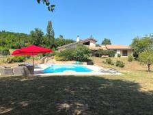 Très belle maison à vendre située à proximité du centre de Casteljaloux